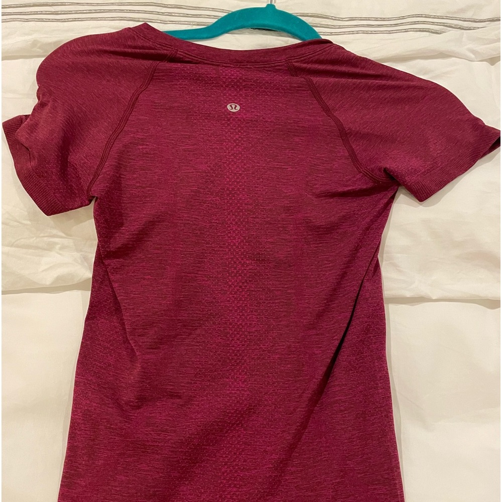 Lululemon Swiftly Tech Short Sleeve
